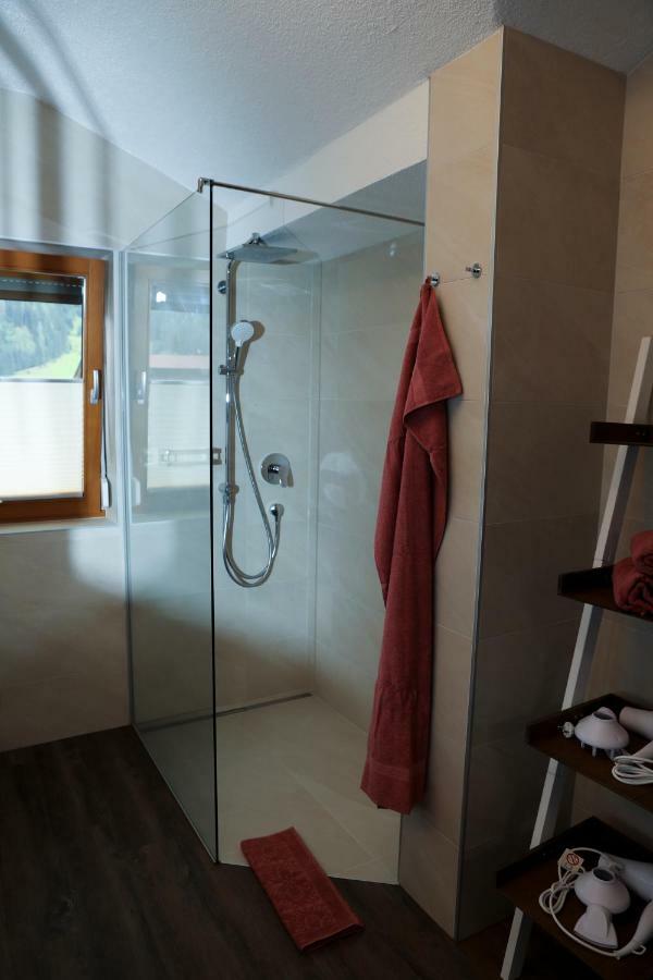Haus Schoenblick Нойштифт-им-Штубайталь Экстерьер фото